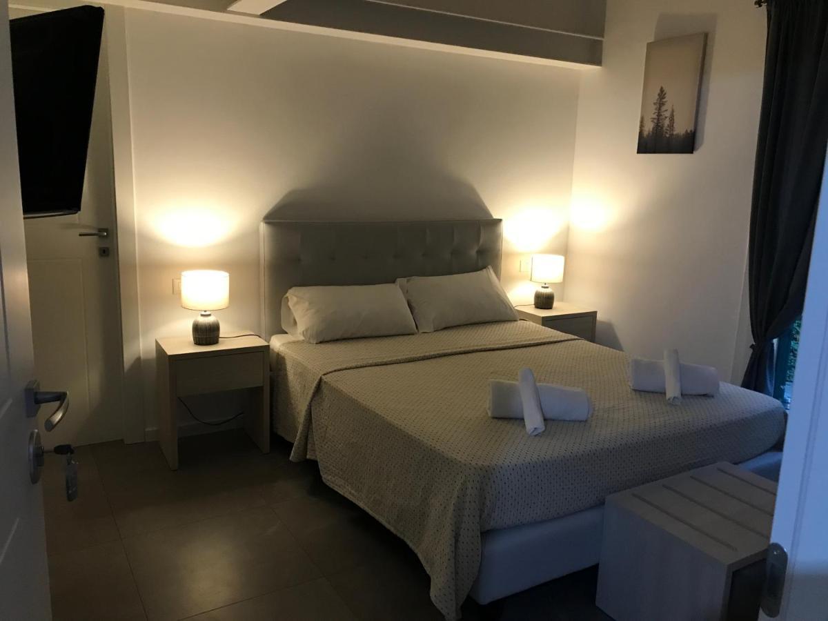 La Corte Del Sant'Orsola Rooms Болонья Екстер'єр фото